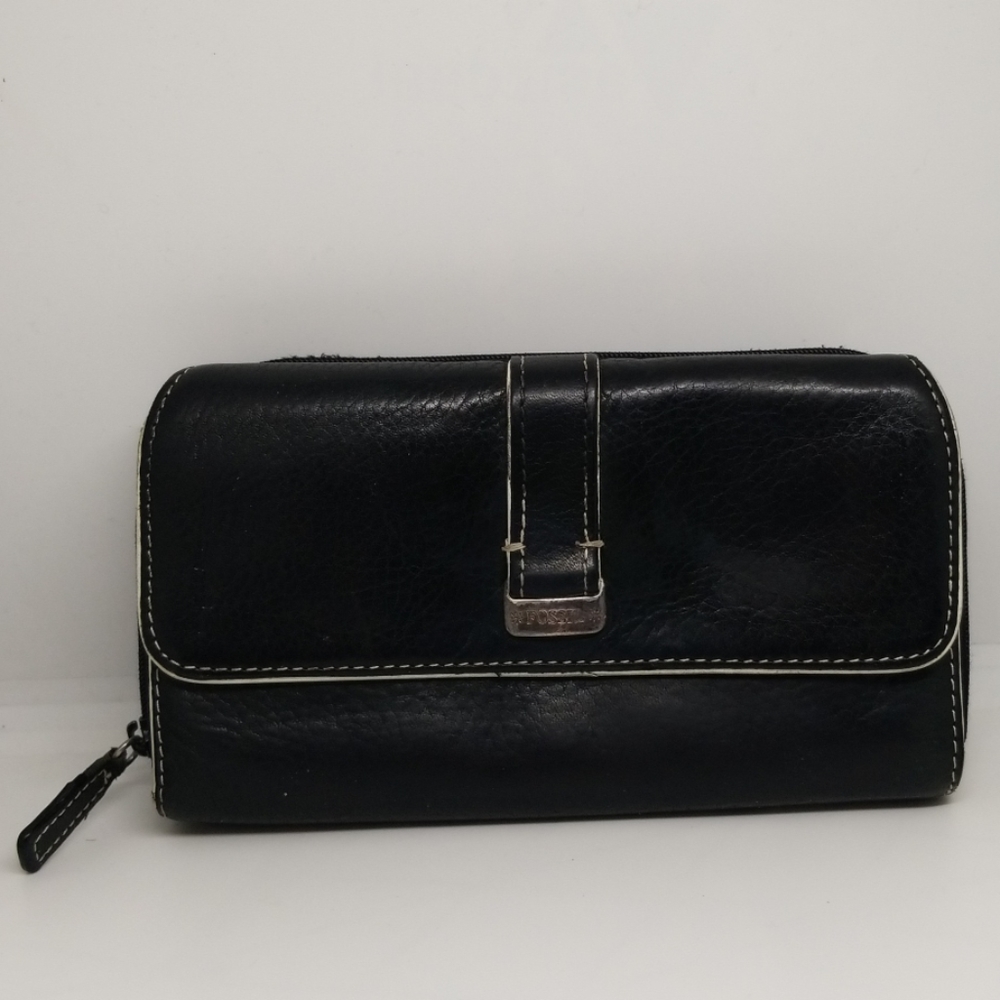 Fossil Wallet